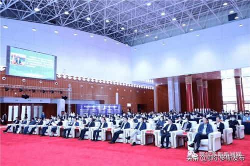 鄂爾多斯碳中和研究院揭牌成立，科技中介服務助力綠色轉型